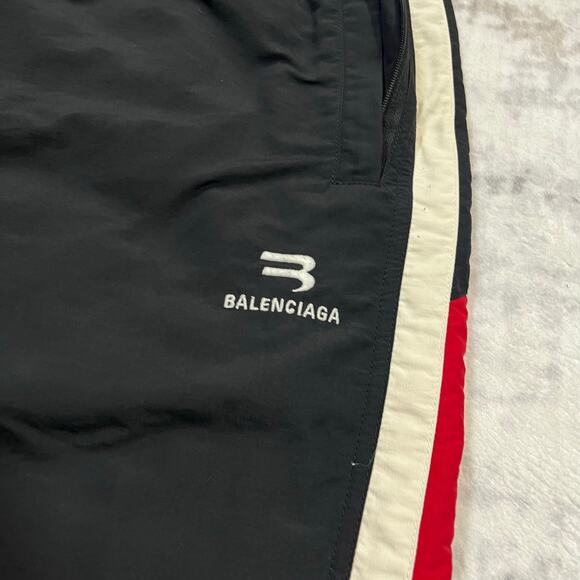 Authentic Balenciaga Sporty B Baggy Track Pants - Picture 2 of 7